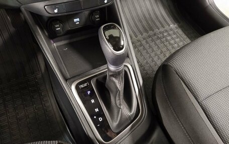 Hyundai Solaris II рестайлинг, 2021 год, 1 489 000 рублей, 14 фотография