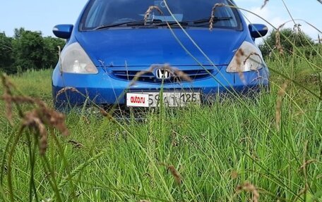 Honda Fit III, 2004 год, 470 000 рублей, 3 фотография