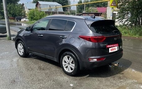 KIA Sportage IV рестайлинг, 2018 год, 2 350 000 рублей, 4 фотография