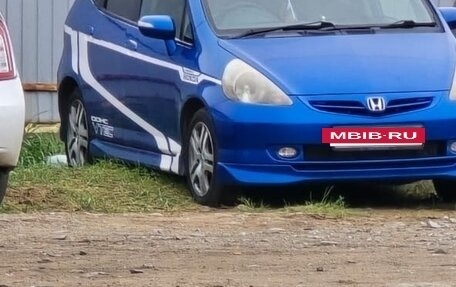 Honda Fit III, 2004 год, 470 000 рублей, 4 фотография