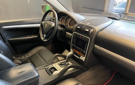 Porsche Cayenne III, 2006 год, 950 000 рублей, 13 фотография