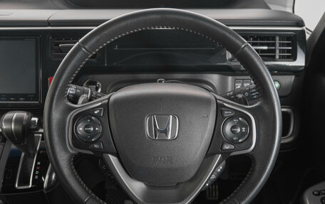 Honda Stepwgn IV, 2017 год, 2 269 000 рублей, 16 фотография