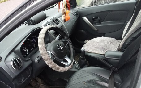 Renault Sandero II рестайлинг, 2019 год, 850 000 рублей, 6 фотография
