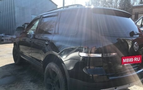 Volkswagen Touareg III, 2009 год, 1 000 000 рублей, 2 фотография