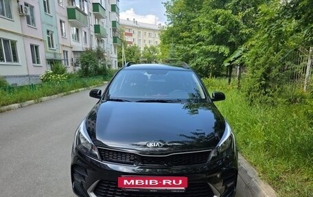 KIA Rio IV, 2021 год, 1 980 000 рублей, 12 фотография
