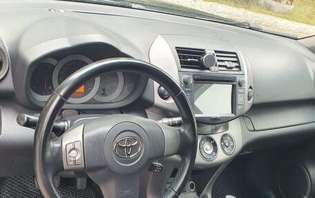 Toyota RAV4, 2006 год, 1 250 000 рублей, 6 фотография
