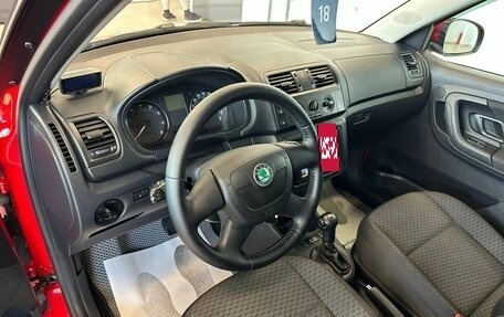 Skoda Fabia II, 2012 год, 999 999 рублей, 11 фотография