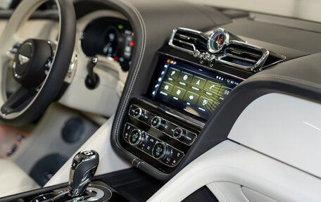 Bentley Bentayga I, 2024 год, 33 990 000 рублей, 22 фотография