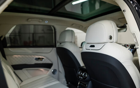 Bentley Bentayga I, 2024 год, 33 990 000 рублей, 26 фотография
