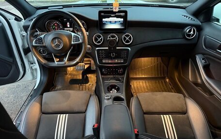 Mercedes-Benz GLA, 2018 год, 2 650 000 рублей, 3 фотография