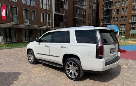 Cadillac Escalade IV, 2016 год, 4 900 000 рублей, 5 фотография