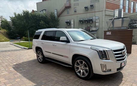 Cadillac Escalade IV, 2016 год, 4 900 000 рублей, 10 фотография