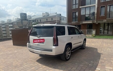 Cadillac Escalade IV, 2016 год, 4 900 000 рублей, 8 фотография
