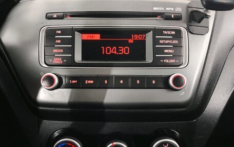 KIA Rio III рестайлинг, 2015 год, 1 050 000 рублей, 14 фотография