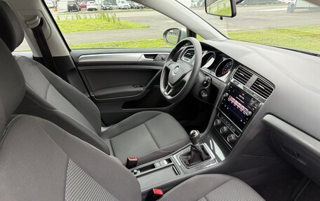 Volkswagen Golf VII, 2020 год, 1 495 000 рублей, 10 фотография