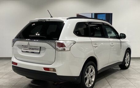 Mitsubishi Outlander III рестайлинг 3, 2013 год, 1 259 000 рублей, 5 фотография