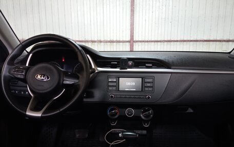 KIA Rio IV, 2021 год, 1 100 000 рублей, 10 фотография
