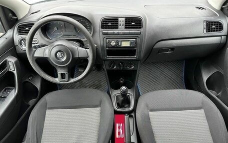 Volkswagen Polo VI (EU Market), 2013 год, 640 000 рублей, 11 фотография