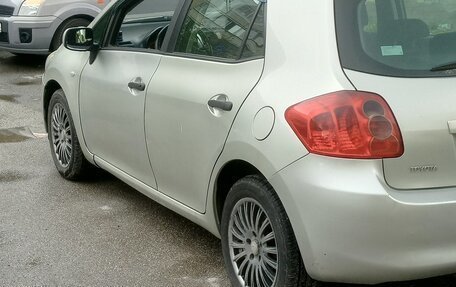 Toyota Auris II, 2007 год, 585 000 рублей, 2 фотография