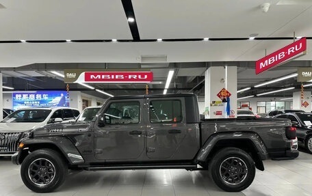Jeep Gladiator, 2023 год, 9 626 000 рублей, 7 фотография