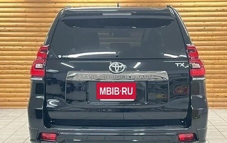 Toyota Land Cruiser Prado 150 рестайлинг 2, 2020 год, 3 440 014 рублей, 5 фотография