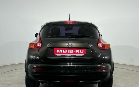 Nissan Juke II, 2013 год, 900 000 рублей, 3 фотография