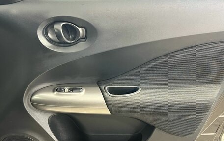 Nissan Juke II, 2013 год, 900 000 рублей, 17 фотография