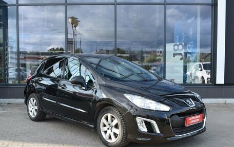 Peugeot 308 II, 2013 год, 677 000 рублей, 3 фотография