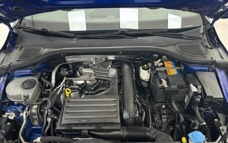 Volkswagen Golf VIII, 2022 год, 1 750 000 рублей, 8 фотография