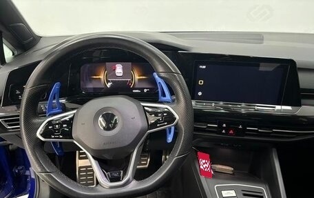 Volkswagen Golf VIII, 2022 год, 1 750 000 рублей, 12 фотография