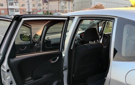 Honda Fit III, 2009 год, 737 000 рублей, 6 фотография