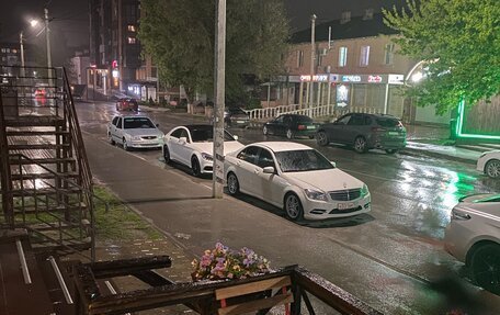 Mercedes-Benz C-Класс, 2010 год, 1 200 000 рублей, 11 фотография