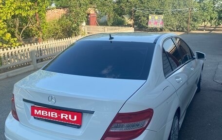 Mercedes-Benz C-Класс, 2010 год, 1 200 000 рублей, 8 фотография