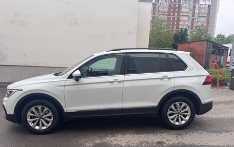 Volkswagen Tiguan II, 2021 год, 2 850 000 рублей, 5 фотография