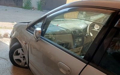 Mazda Premacy III, 2001 год, 180 000 рублей, 1 фотография