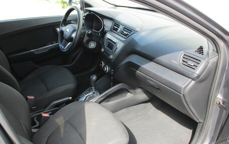 KIA Rio III рестайлинг, 2013 год, 900 000 рублей, 7 фотография