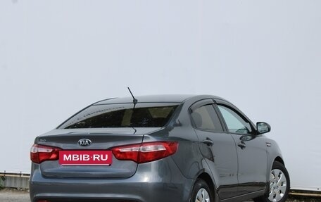 KIA Rio III рестайлинг, 2013 год, 900 000 рублей, 4 фотография