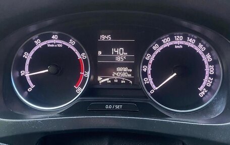 Skoda Rapid I, 2017 год, 800 000 рублей, 5 фотография