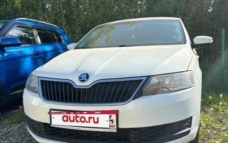 Skoda Rapid I, 2017 год, 800 000 рублей, 2 фотография