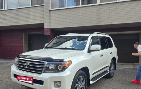 Toyota Land Cruiser 200, 2014 год, 5 050 000 рублей, 9 фотография
