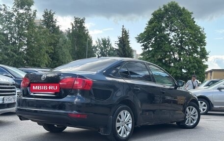 Volkswagen Jetta VI, 2013 год, 899 000 рублей, 6 фотография