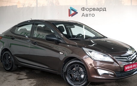 Hyundai Solaris II рестайлинг, 2014 год, 1 100 000 рублей, 1 фотография