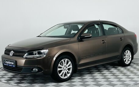 Volkswagen Jetta VI, 2012 год, 750 000 рублей, 1 фотография