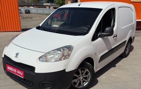 Peugeot Partner II рестайлинг 2, 2013 год, 865 000 рублей, 1 фотография