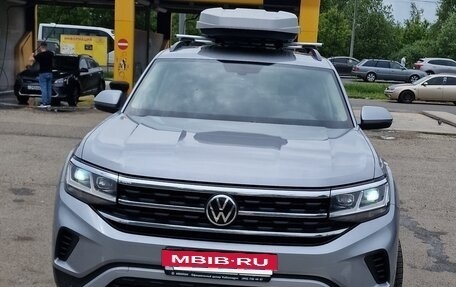 Volkswagen Teramont I, 2021 год, 4 200 000 рублей, 2 фотография