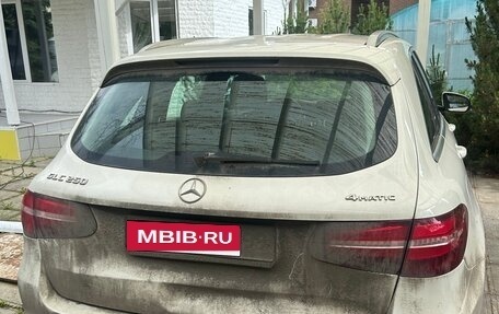 Mercedes-Benz GLC, 2017 год, 2 300 000 рублей, 3 фотография