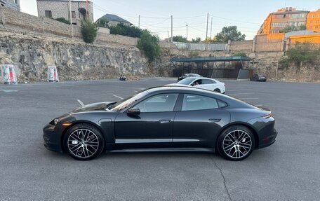Porsche Taycan I, 2019 год, 7 600 000 рублей, 3 фотография