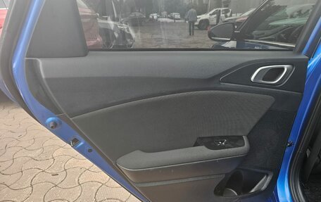 KIA cee'd III, 2021 год, 2 388 000 рублей, 22 фотография