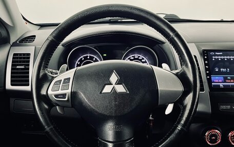 Mitsubishi Outlander III рестайлинг 3, 2011 год, 1 170 000 рублей, 15 фотография