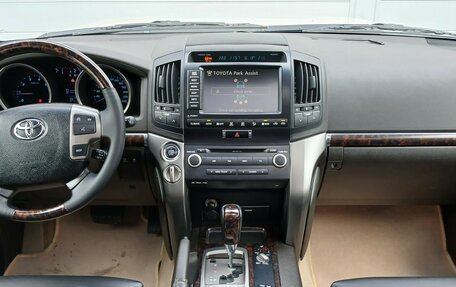 Toyota Land Cruiser 200, 2008 год, 3 390 000 рублей, 10 фотография